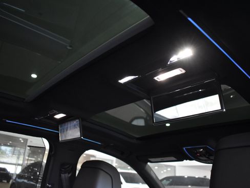 New 2025 Audi A8 L 3.0T image 31