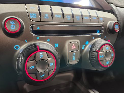 Used 2015 Chevrolet Camaro Z/28 image 25