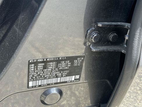 Used 2018 Honda HR-V EX image 33