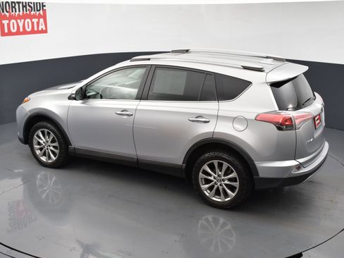 Used 2017 Toyota RAV4 Limited FWD image 25