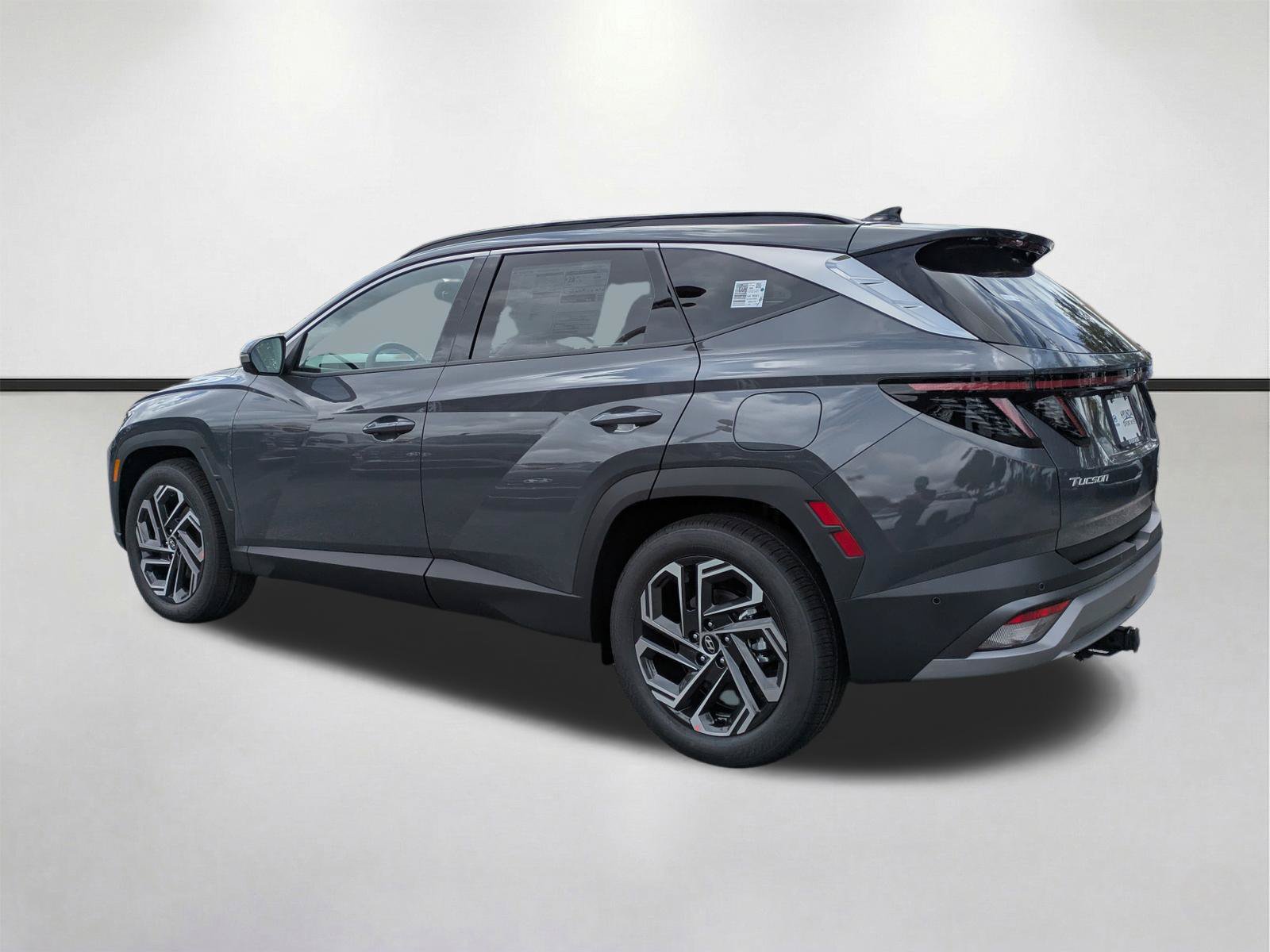 New 2026 Hyundai Tucson Limited w/ Tow & Go Package FWD image 7