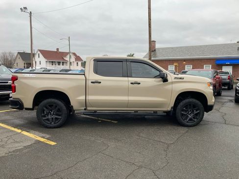 Used 2022 Chevrolet Silverado 1500 LT Trail Boss w/ LT Trail Boss Premium Package AWD/4WD image 23