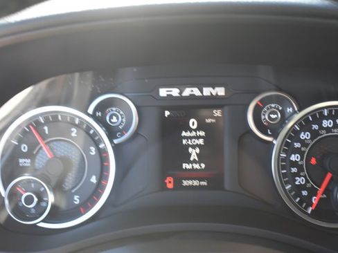 Used 2024 RAM 3500 Big Horn image 21