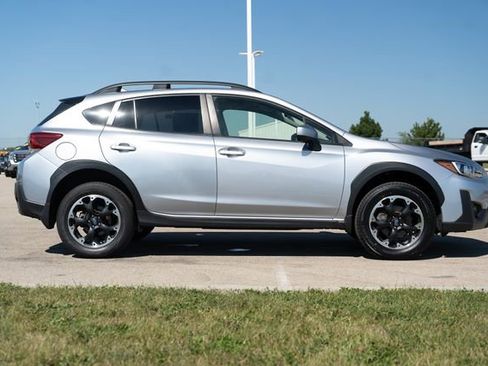 Used 2022 Subaru Crosstrek 2.0i Premium w/ Popular Package #4A image 8