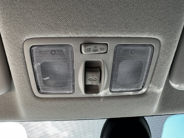 Used 2022 Hyundai Venue SEL FWD image 20