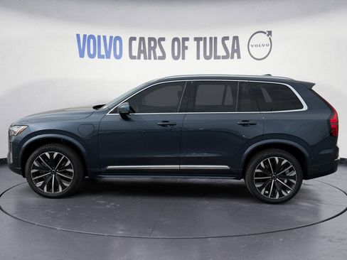 New 2026 Volvo XC90 T8 Plus w/ Protection Package Premier AWD/4WD image 2