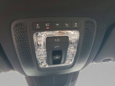 Certified 2026 Mercedes-Benz GLS 580 4MATIC image 36
