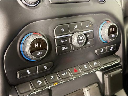 Used 2019 Chevrolet Silverado 1500 LT Trail Boss image 14