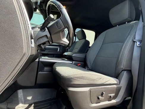 Used 2021 RAM 1500 Classic Warlock AWD/4WD image 6