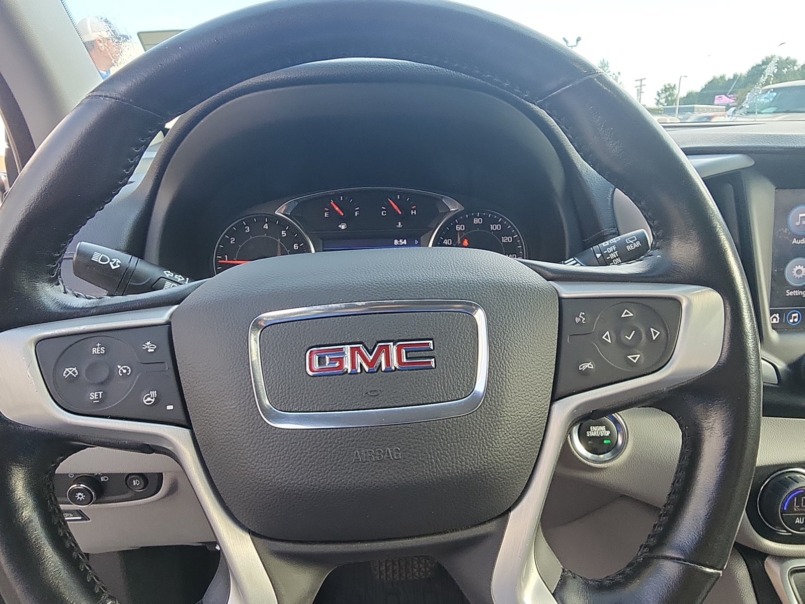 Used 2022 GMC Terrain SLT AWD/4WD image 12