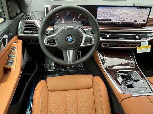 New 2026 BMW X5 xDrive40i w/ M Sport Package AWD/4WD image 16