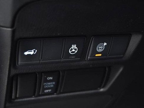 Used 2021 Nissan Armada Platinum image 12