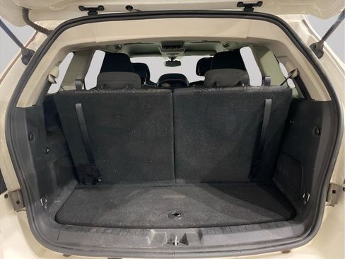 Used 2017 Dodge Journey SE w/ Flexible Seating Group image 5