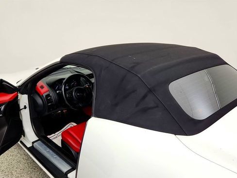 Used 2015 Jaguar F-TYPE S RWD image 10