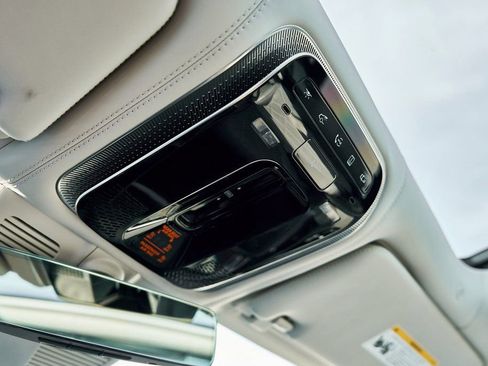 Used 2021 Mercedes-Benz Maybach S 580 4MATIC image 79