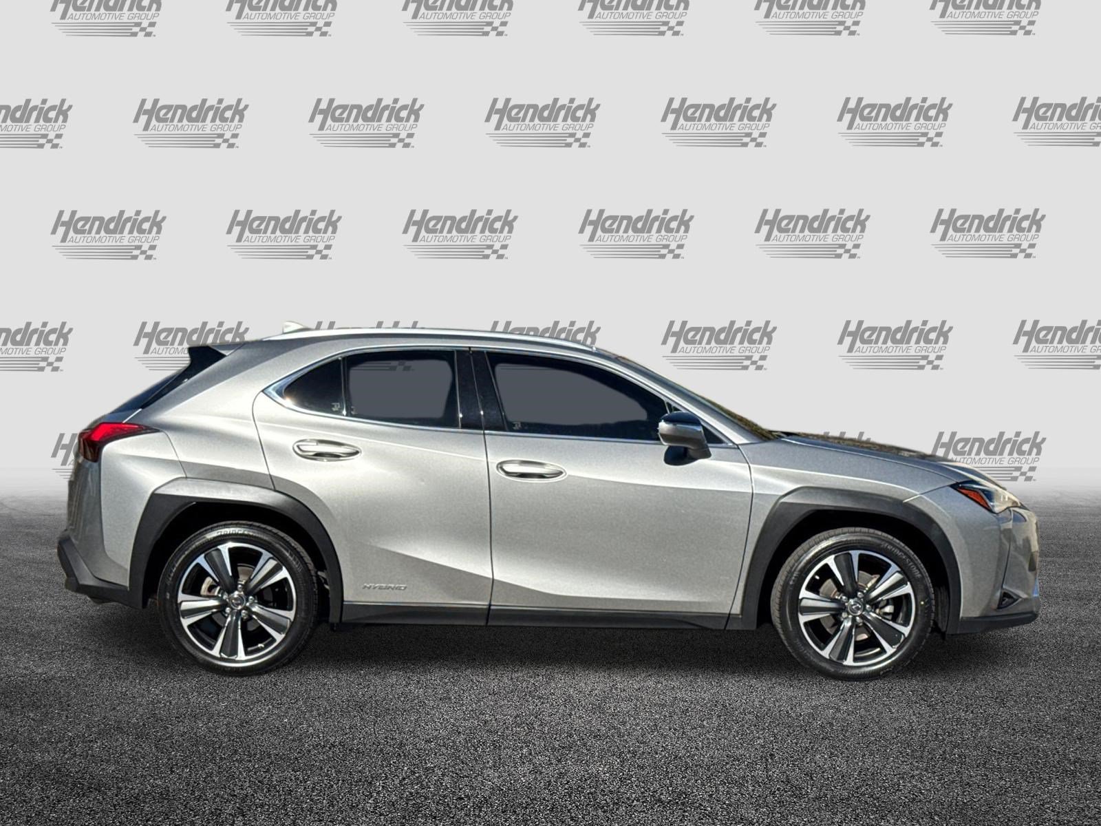 Used 2020 Lexus UX 250h w/ Accessory Package 2 AWD/4WD image 3