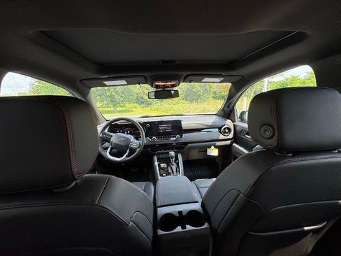 New 2026 Chevrolet Colorado Z71 w/ Technology Package AWD/4WD image 42