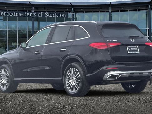 New 2026 Mercedes-Benz GLC 300 4MATIC image 6