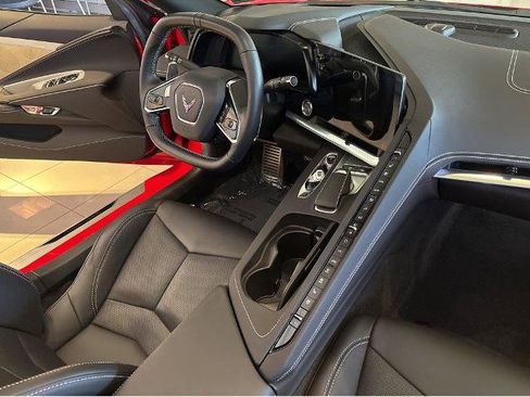 Used 2022 Chevrolet Corvette Stingray Preferred Conv w/ Z51 Performance Package RWD image 14