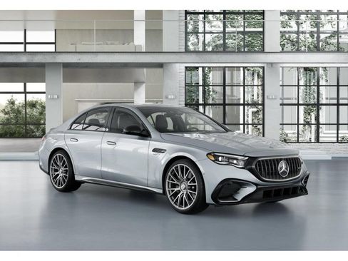 New 2026 Mercedes-Benz E 53 AMG e 4MATIC Sedan image 11