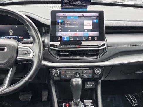 Used 2022 Jeep Compass High Altitude image 25