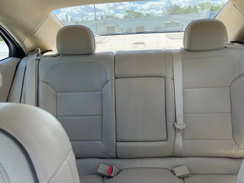 Used 2014 Chevrolet Malibu LTZ FWD image 12