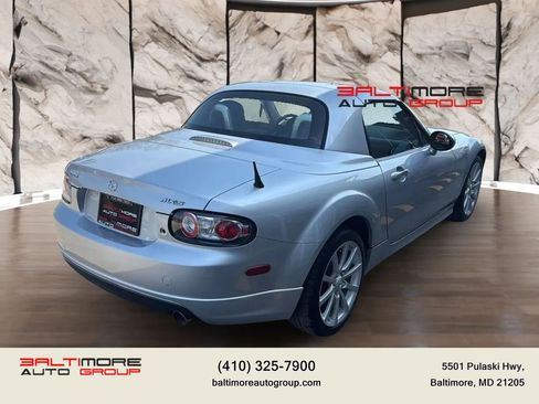 Used 2008 MAZDA MX-5 Miata Grand Touring w/ Premium Pkg image 9