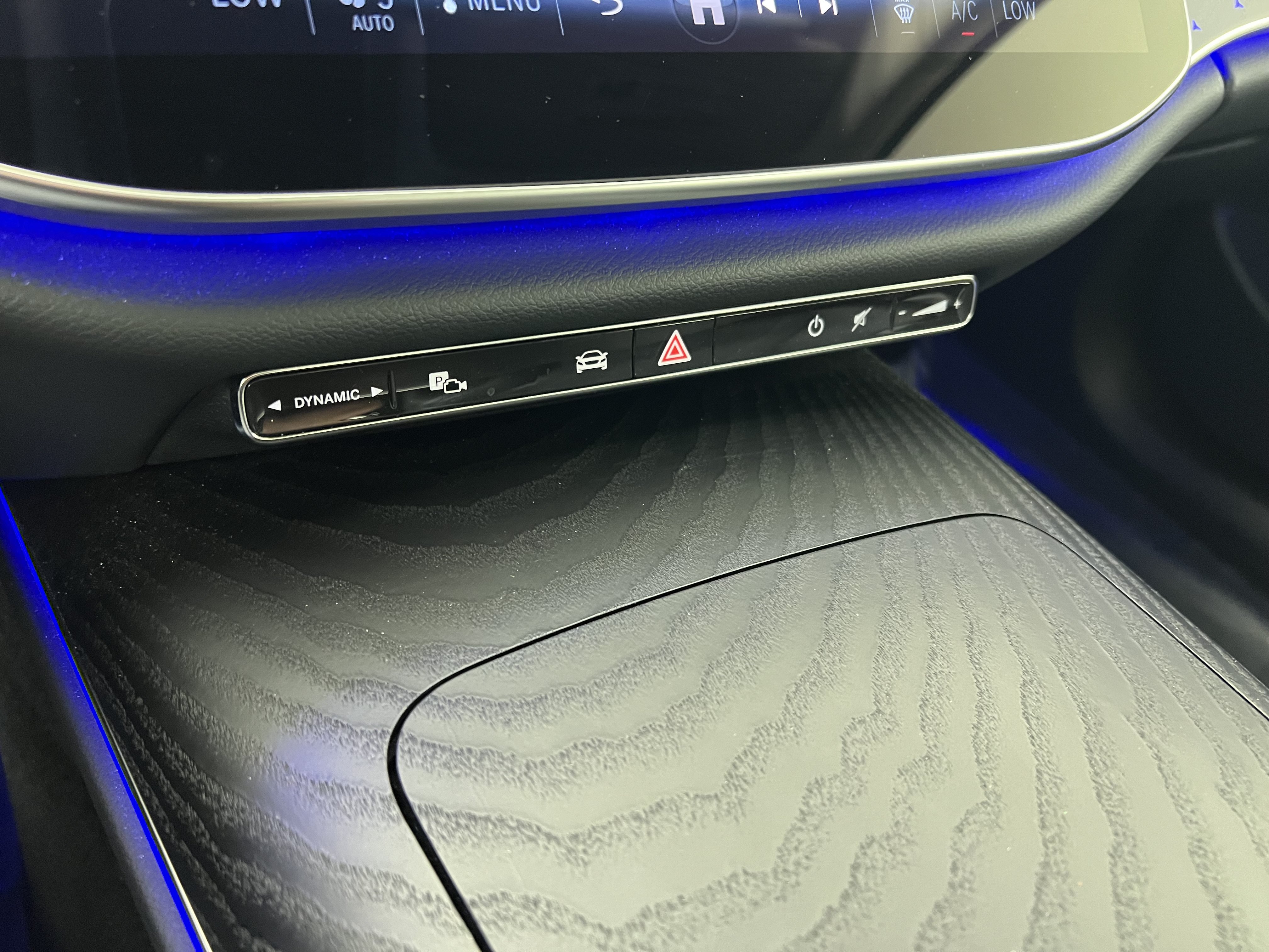Certified 2024 Mercedes-Benz E 350 4MATIC Sedan image 32