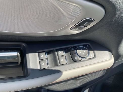 New 2025 Ford Expedition Max Active image 14