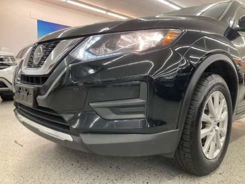 Used 2020 Nissan Rogue SV AWD/4WD image 38