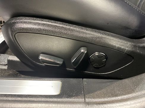 Used 2018 Lincoln MKZ Reserve w/ Climate Package image 20