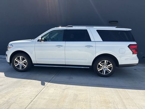 Used 2022 Ford Expedition Max Limited RWD image 7