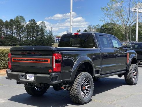 Used 2024 Ford F250 Lariat w/ Lariat Ultimate Package AWD/4WD image 4