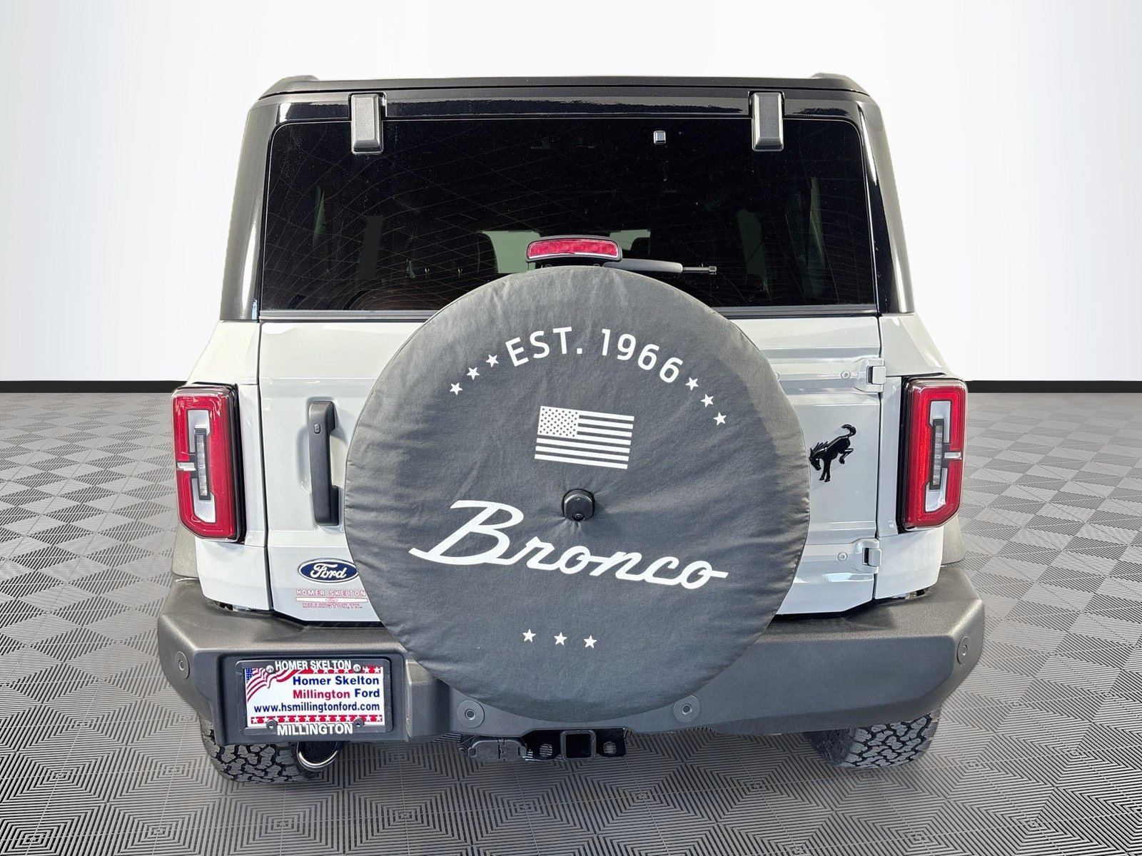 New 2026 Ford Bronco Outer Banks AWD/4WD image 6