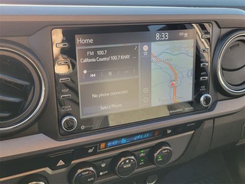 Used 2020 Toyota Tacoma TRD Sport image 21