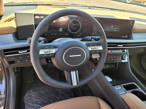 New 2026 Hyundai Sonata Limited FWD image 9