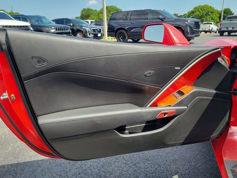 Used 2018 Chevrolet Corvette Stingray Coupe w/ Carbon Flash Badge Package RWD image 19