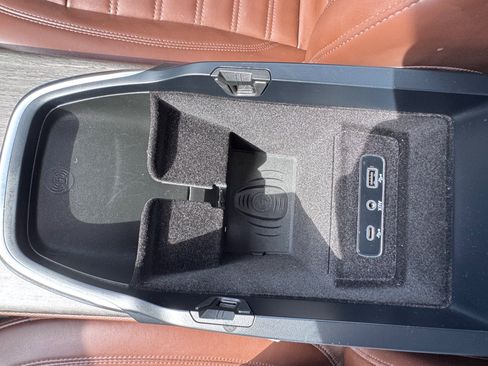 Used 2020 Alfa Romeo Stelvio Ti Lusso AWD/4WD image 25