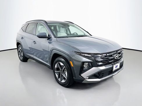 New 2026 Hyundai Tucson SEL FWD image 3