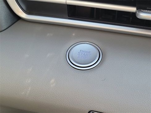 New 2026 Hyundai Elantra SEL Sport Premium image 8