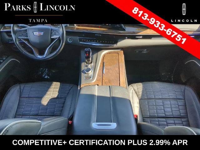 Used 2023 Cadillac Escalade ESV Sport Platinum w/ LPO, ONYX Package AWD/4WD image 12