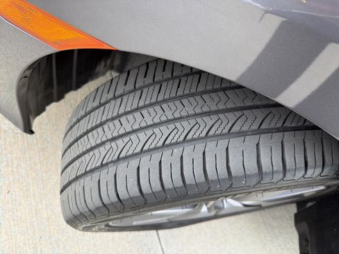 Used 2021 Honda Civic EX image 12