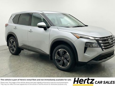 Used 2025 Nissan Rogue SV AWD/4WD image 1