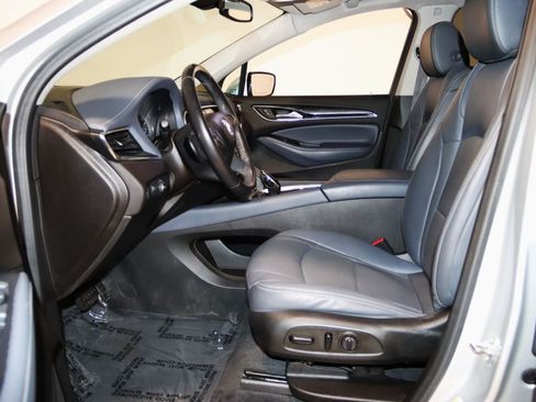 Used 2021 Buick Enclave Essence w/ Sound and Sites Package AWD/4WD image 33