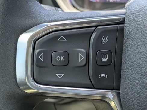 New 2026 RAM 2500 Laramie AWD/4WD image 25