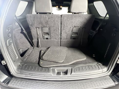 Used 2023 Dodge Durango GT AWD/4WD image 26