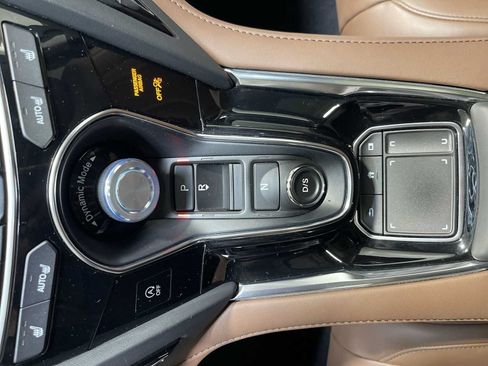 Used 2024 Acura RDX SH-AWD w/ Technology Package image 17