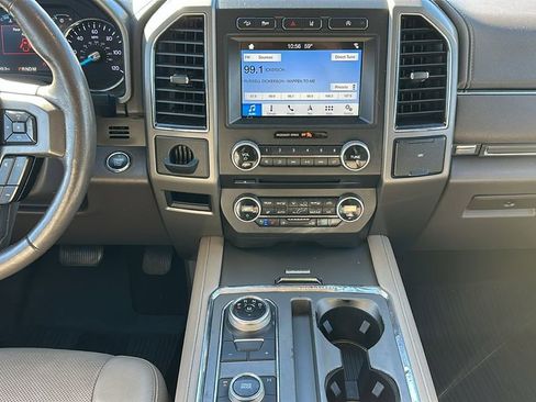 Used 2018 Ford Expedition XLT w/ Equipment Group 202A image 11