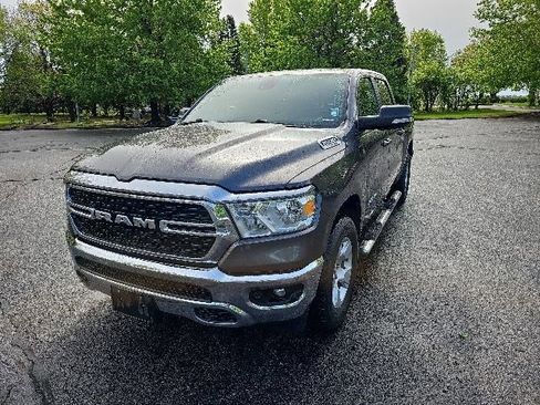 Used 2022 RAM 1500 Big Horn AWD/4WD image 2