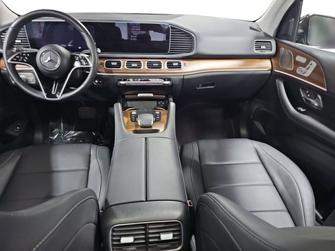 Used 2024 Mercedes-Benz GLE 450 4MATIC image 9